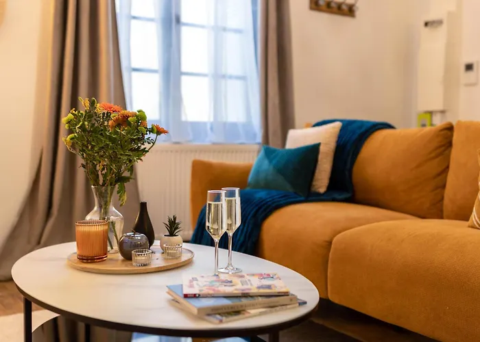 La Cour Du Cygne - By Prestiplace شقة تور