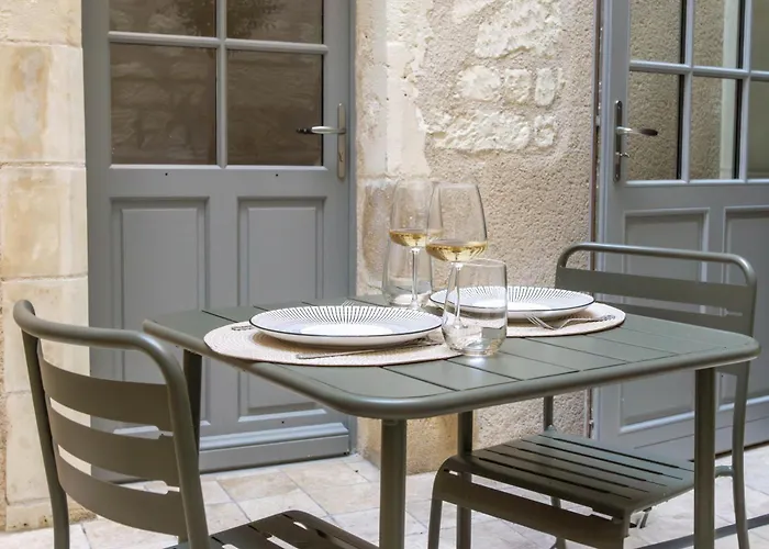 דירה La Cour Du Cygne - By Prestiplace טור